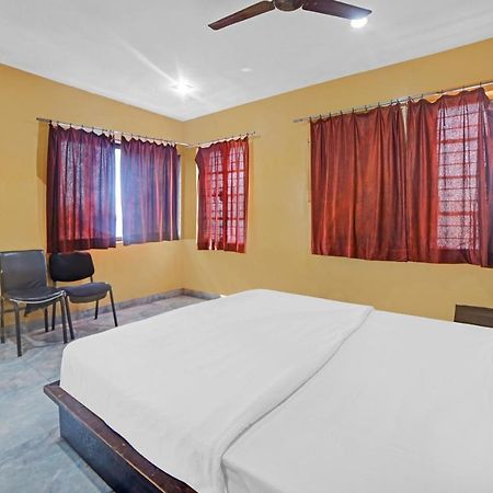 Oyo Flagship 85517 Hotel Sheetal Lake View Райпур Екстер'єр фото